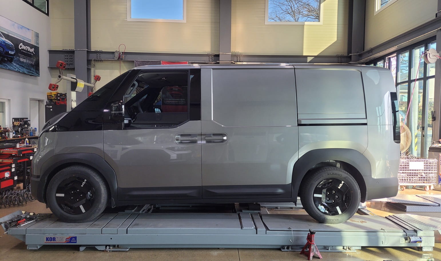 PV5 CARGO BIGFOOT HEIGHT